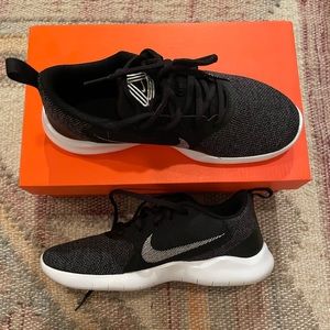 Nike, Women’s Flex Experience Run 10, Size 6.5, Black. Brand New.